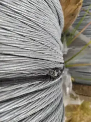 Cable de Acero o Guaya | Alta Resistencia y Durabilidad